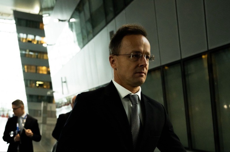 Evropa pred finansijskim slomom: Sijarto otkriva šta se sprema u Briselu